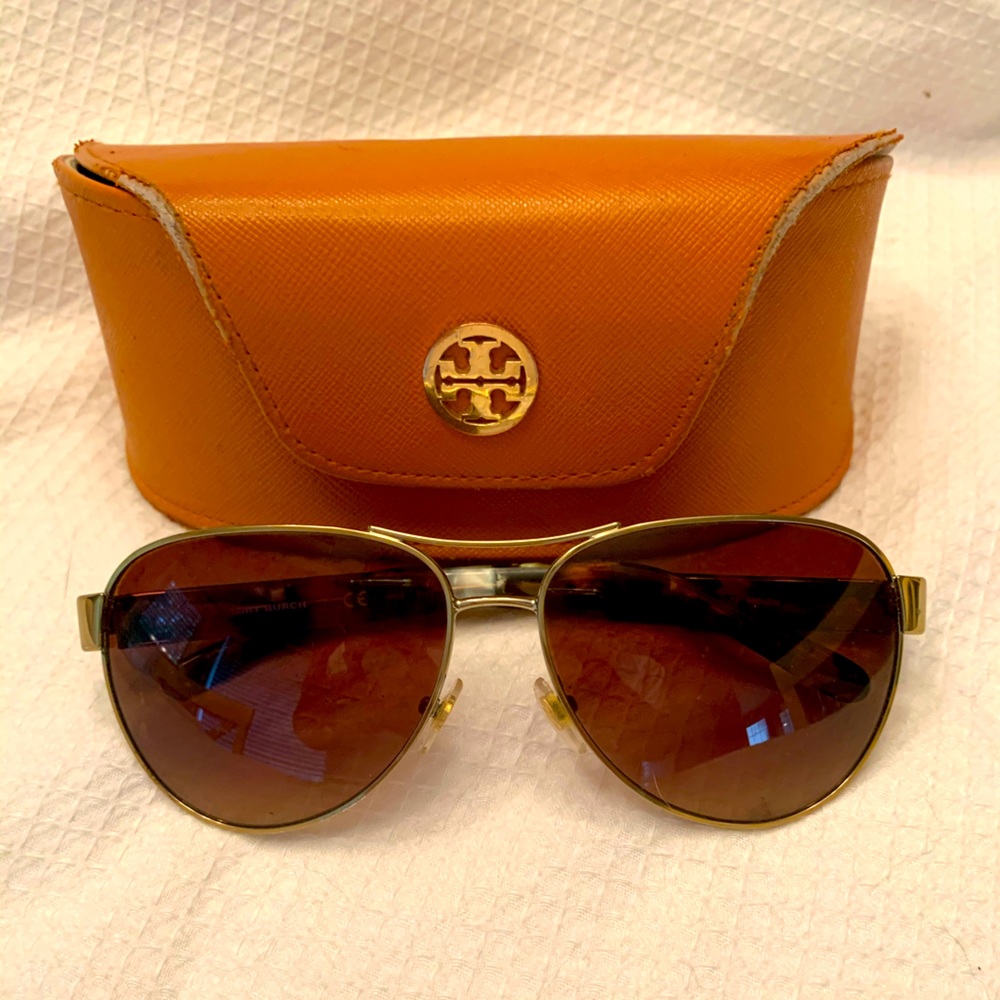 Tory Burch Aviator Sunglasses - Picture 1 of 4